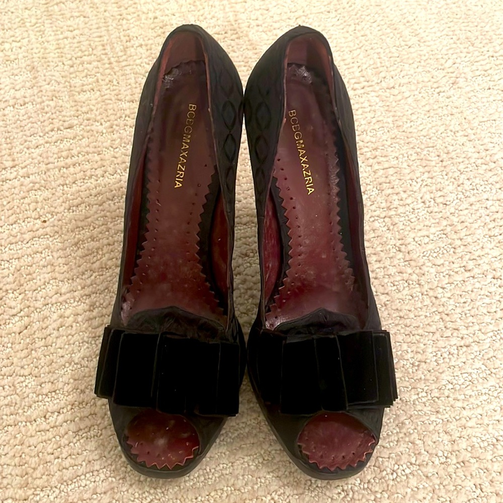 BCBG Max Azria Black Peeptoe Platform Heels Size 7